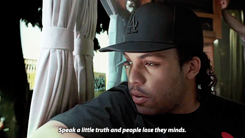 tumblr_njj21rJnMe1tcbhsqo1_500.gif