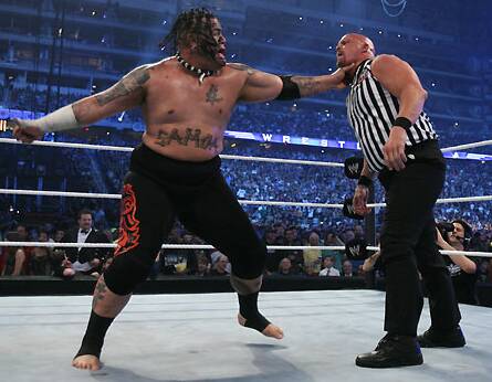 wrestlemania-23-umaga-scsa.jpg