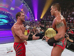 tumblr_mrlm1wDiUL1ql0k28o6_r3_250.gif