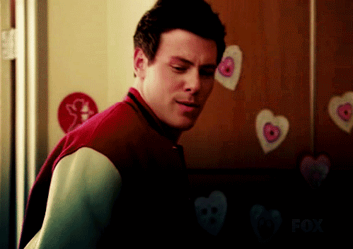 Glee-gifs-glee-28110064-499-352.gif