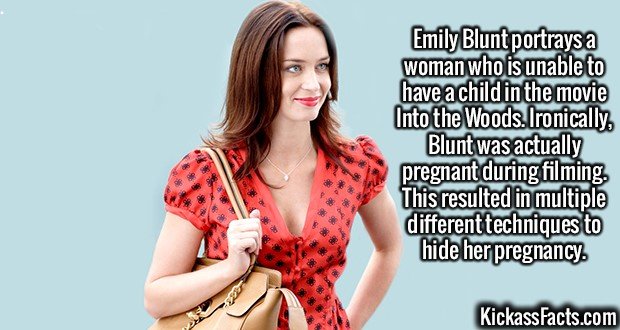 2087-Emily-Blunt.jpg