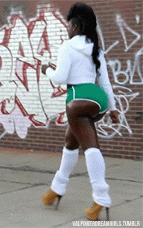 tumblr_n4r3sdCDKV1rjp688o1_250.gif