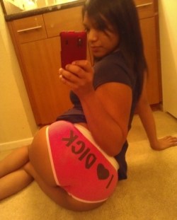 tumblr_m1h0a9kzR21qj552mo1_250.jpg