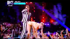 tumblr_ms53h7oVy01qexni7o7_250.gif