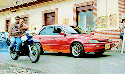 tumblr_od4l827kAg1qfsrsoo4_250.gif