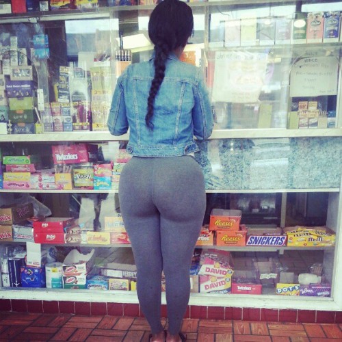 tumblr_mbhth68ajF1r28ar7o1_500.jpg