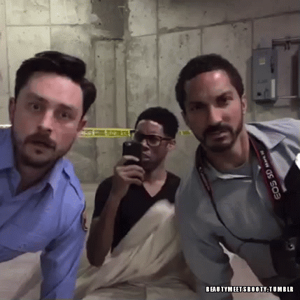 tumblr_nhmcjbdFri1snb2l4o6_r1_500.gif