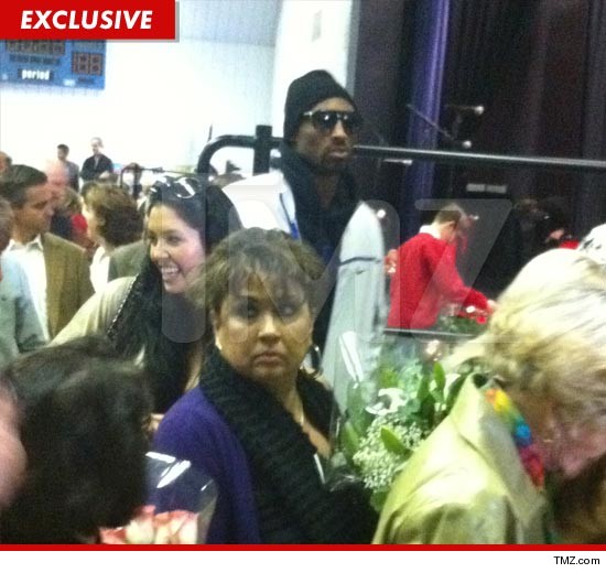 1217-kobe-bryant-hi-tmz-ex-1.jpg