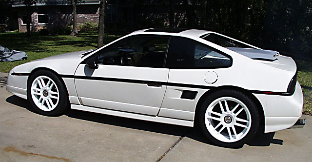 1988-pontiac-fiero-gt-pic-44382.jpeg