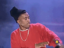 tumblr_nwr3vg2JHs1r8coi2o1_250.gif