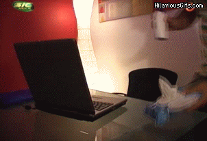 de03f1a3b971bd57af30335f7d30b1e6.302x206x60.gif