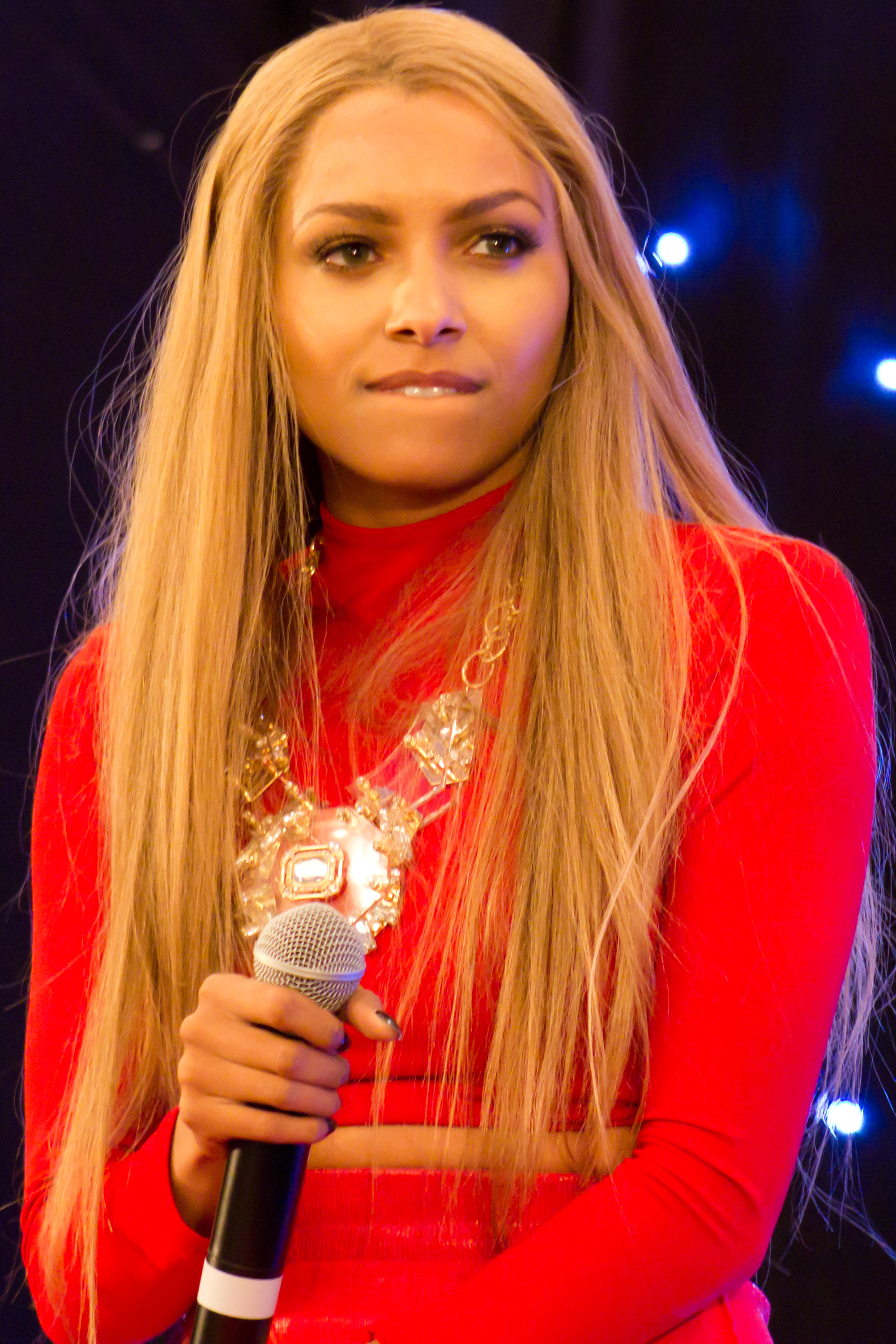 Kat_Graham_%289109848019%29.jpg