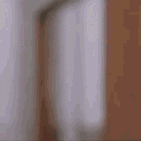 x6anapclyq00.gif