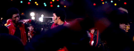 tumblr_omk1l52vLT1rxobr1o10_540.gif