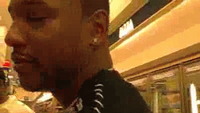 95qnuz7388cn.gif