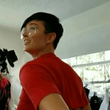 1yemw0w4vpp3.gif