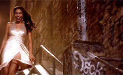 tumblr_ocybgxTF4O1vb9ll6o3_250.gif