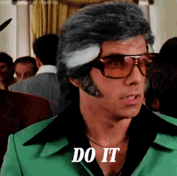 tumblr_ofq6lgW9Zg1vet0bvo1_250.gif