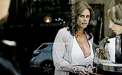 tumblr_mv53grZtGv1qeqldjo1_r1_250.gif