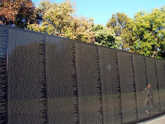 the-vietnam-veterans-memorial.jpg