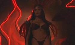 tumblr_m5u2egTIq21qbjvsro1_r1_250.gif
