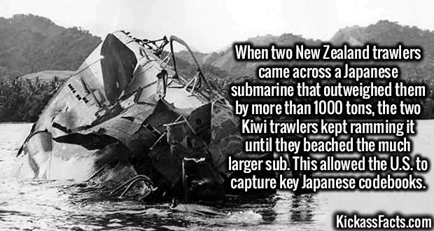 3172-Japanese-submarine.jpg