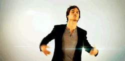 tumblr_m7kyr4NEsX1rql9b8o1_250.gif