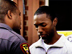 tumblr_m8p3hwTuaT1qdato8o4_r1_250.gif