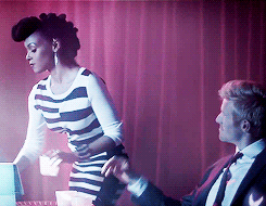 tumblr_n5ir9w0kjo1qatzuvo4_250.gif