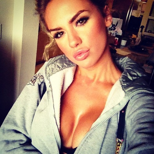 tumblr_me49wg8w2j1qdubc7o1_500.jpg