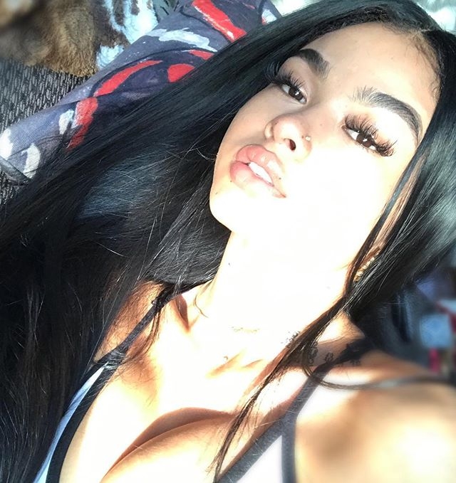 c99kwou2mg1d.jpg