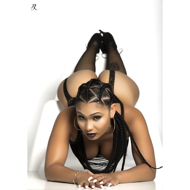 tumblr_nivlo5l8C21td49ozo5_1280.jpg