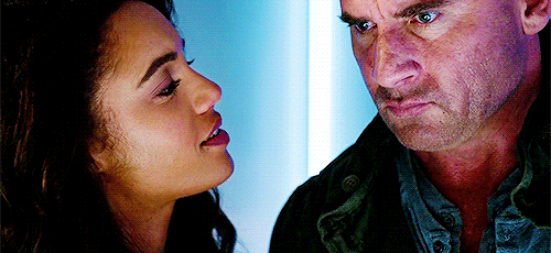 tumblr_ohwednAWNY1ubfwvlo1_500.gif
