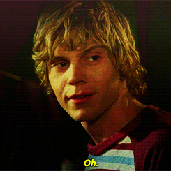 tumblr_lw8r39CXnn1qco2qqo4_250.gif