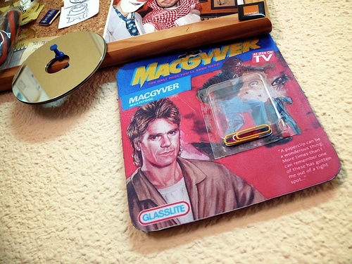 macgyver-multitool-real-packaging-3.jpg