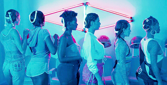 tumblr_onnm0gY43Z1qdla50o3_540.gif