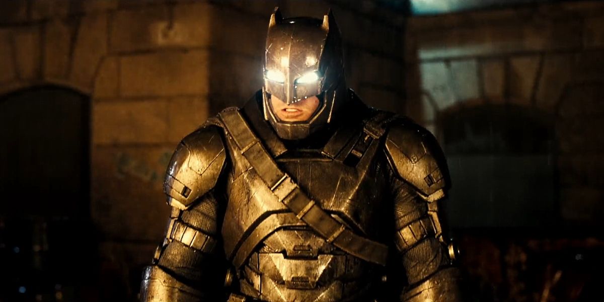 Batman-V-Superman-Trailer-Kryptonite-Armor-Fire.jpg