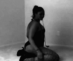 tumblr_lstm5mCB2r1r302rlo1_250.gif
