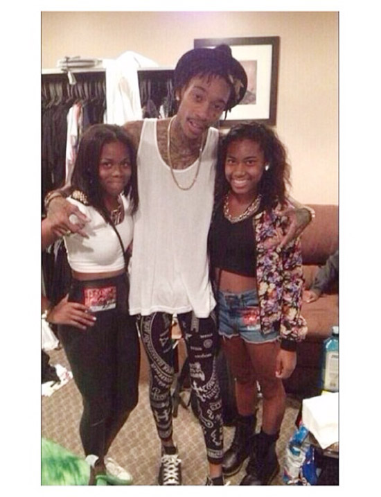 wiz-khalifa-leggings-550x717.jpg
