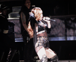 tumblr_mjwrtoQ0DS1rn7u9yo1_250.gif