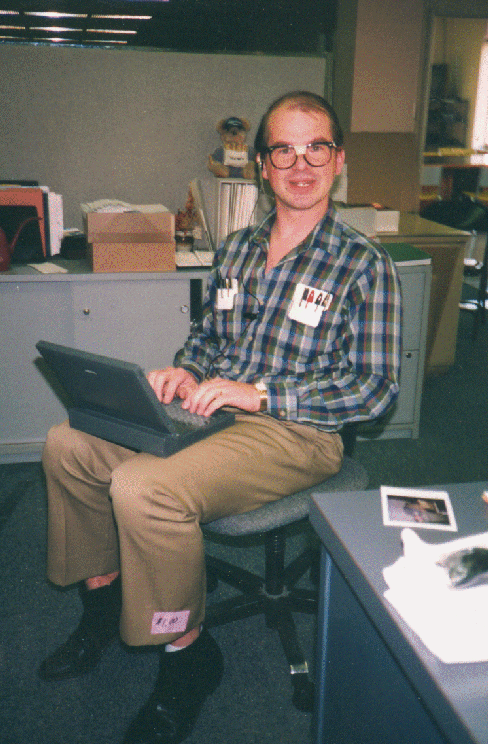 nerd-typing2.gif