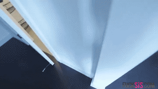 0uhsko9yov66.gif