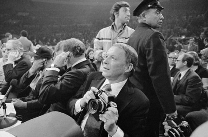 sinatra-boxing.jpg