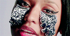 tumblr_n6r3saDY4k1r4d3dao7_r1_250.gif