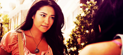tumblr_lxl9v93mW11r4kfic.gif