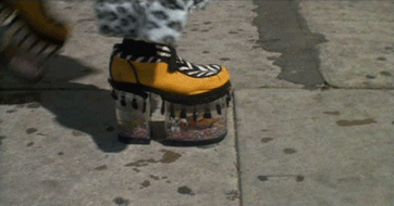 f6eyjmryixqx.gif