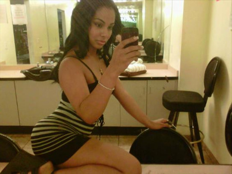 ayisha232.jpg
