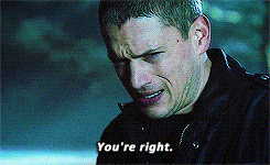 tumblr_o3huc6NA1i1v7xoxgo8_250.gif