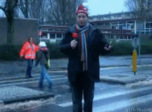 1259060053_slippery_road.gif