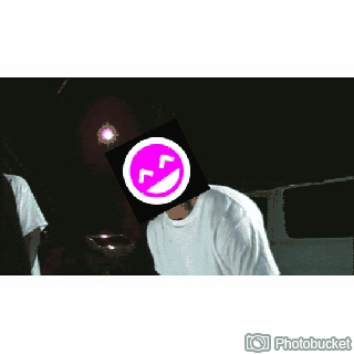bs4d23zcybwz.gif